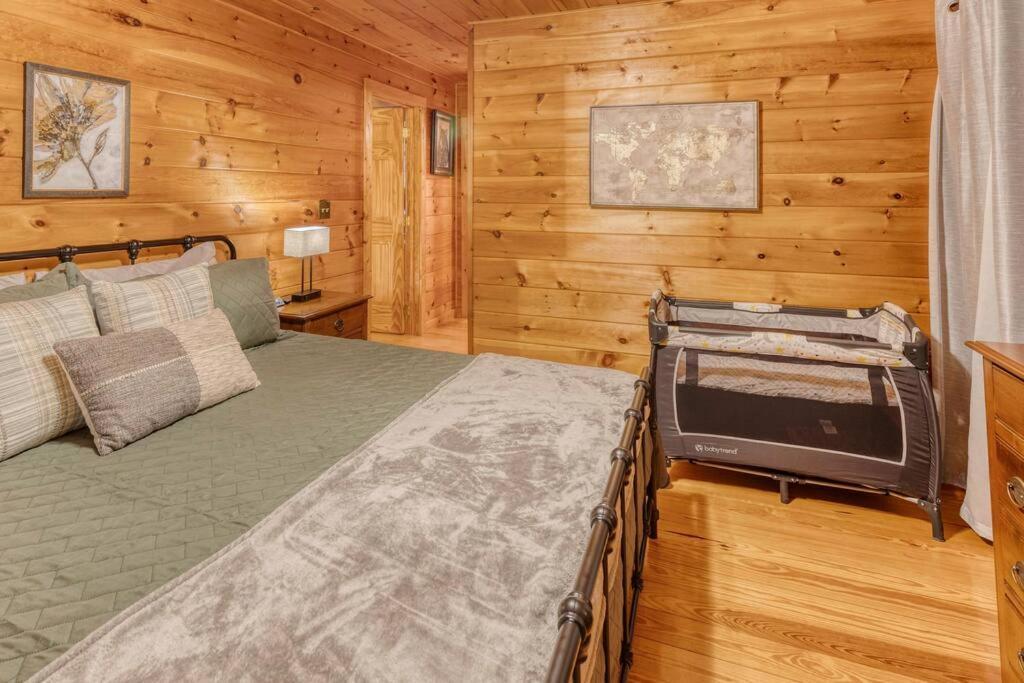 Mtn Cabin Sleeps 10 - 5 Mins To Fishing & Camping Ellijay Kültér fotó